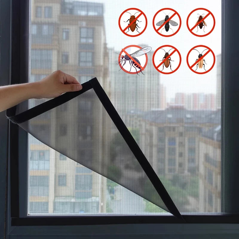 Schwarzes Insektenschutzgitter fuer Fenster